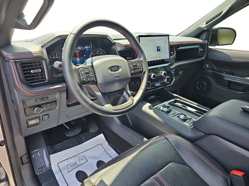 Used 2023 Ford Expedition Limited AWD/4WD image 13