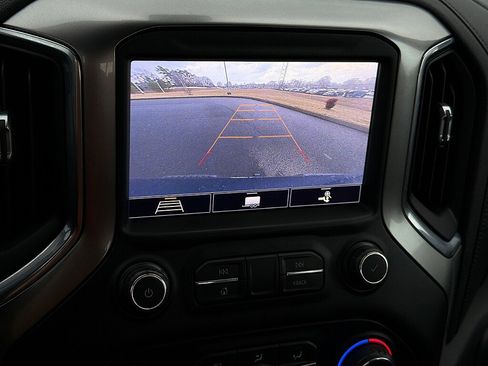 Used 2020 Chevrolet Silverado 1500 LT w/ All-Star Edition image 12