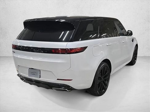 New 2026 Land Rover Range Rover Sport Dynamic SE image 5