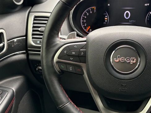 Used 2017 Jeep Grand Cherokee Trailhawk image 27