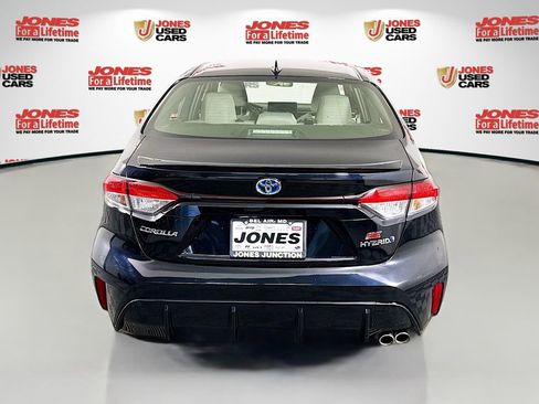 Certified 2024 Toyota Corolla SE AWD/4WD image 14