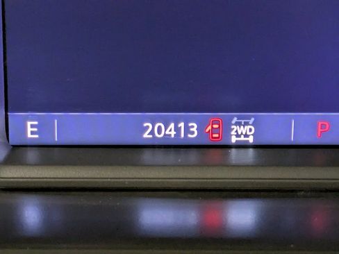 Used 2021 GMC Sierra 1500 Elevation w/ X31 Off-Road Package image 15