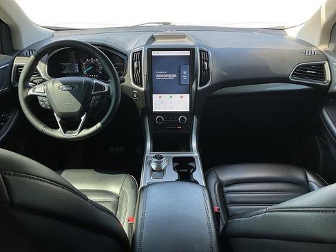 Used 2024 Ford Edge SEL w/ Convenience Package image 13