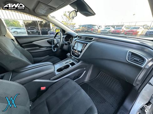 Used 2022 Nissan Murano S AWD/4WD image 18