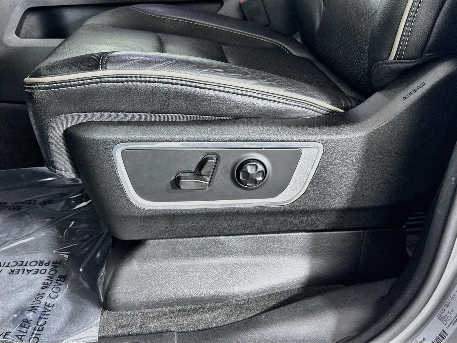 Used 2021 RAM 1500 Laramie AWD/4WD image 21