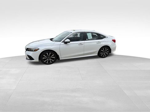 Used 2023 Honda Civic EX image 6
