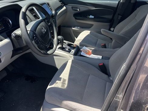 Used 2018 Honda Pilot EX image 8