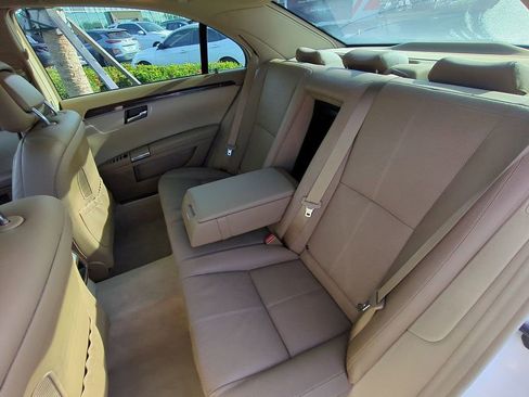 Used 2008 Mercedes-Benz S 550 4MATIC image 13