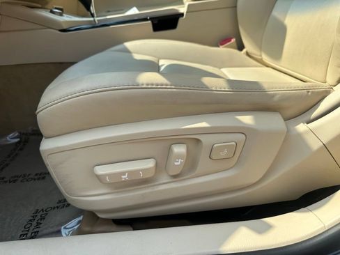Used 2014 Lexus ES 350 FWD image 11
