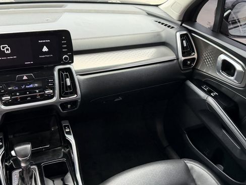 Used 2022 Kia Sorento SX FWD image 15