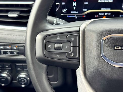 Used 2024 GMC Yukon Denali image 26