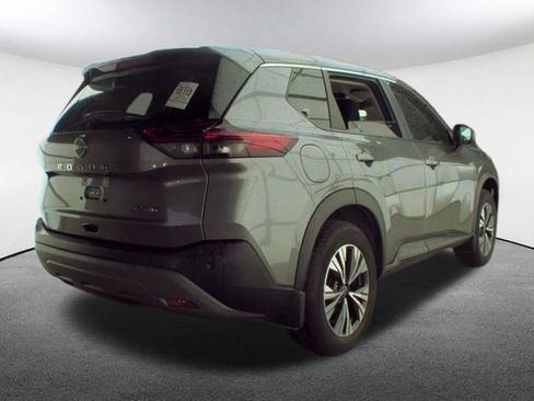Used 2023 Nissan Rogue SV AWD/4WD image 2