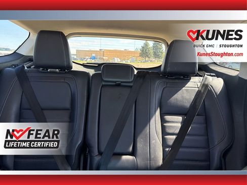 Used 2018 Ford Escape Titanium w/ Ford Safe & Smart Package AWD/4WD image 33