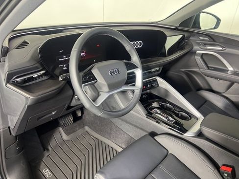 Used 2025 Audi Q5 Premium Plus w/ Premium Plus image 20