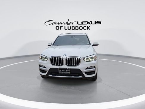 Used 2018 BMW X3 xDrive30i w/ Convenience Package AWD/4WD image 3