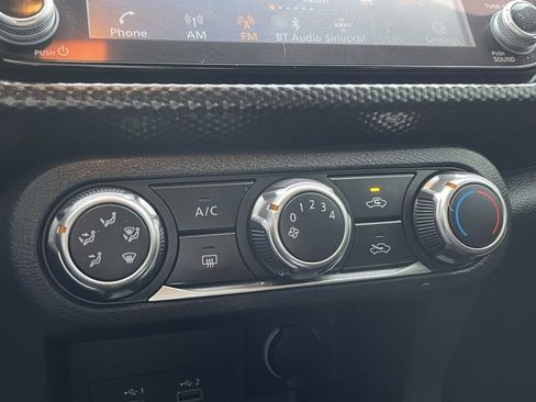 Used 2024 Nissan Kicks SV image 13