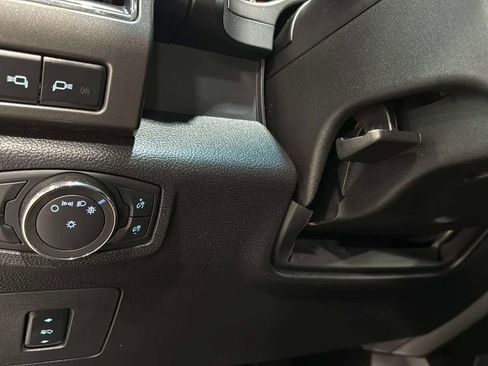 Used 2017 Ford F150 XLT w/ Equipment Group 302A Luxury AWD/4WD image 31