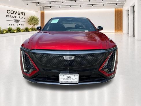 Certified 2024 Cadillac Lyriq Sport RWD image 3
