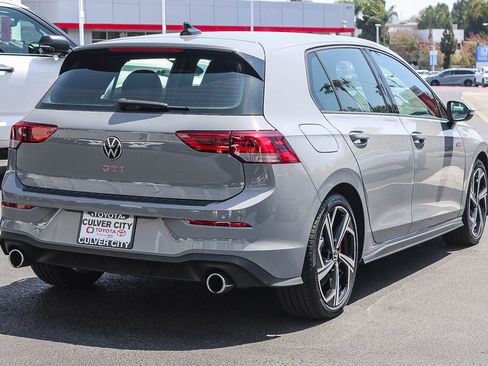 Used 2026 Volkswagen GTI SE FWD image 10