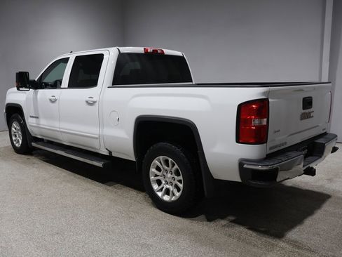 Used 2017 GMC Sierra 1500 SLE w/ SLE Value Package image 6