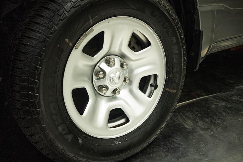 Used 2023 RAM 1500 Tradesman AWD/4WD image 3