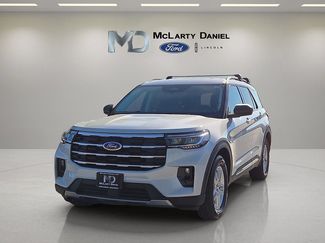 Used 2025 Ford Explorer Active w/ Active Comfort Package RWD video 2