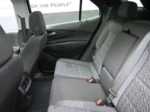 Used 2024 Chevrolet Equinox LT image 22