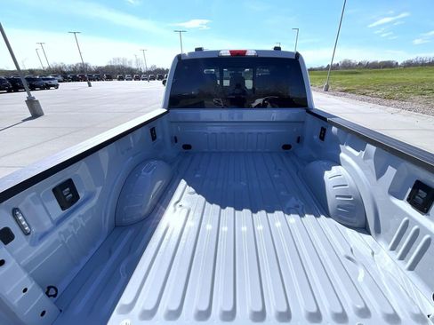 New 2026 Ford F250 Lariat AWD/4WD image 14
