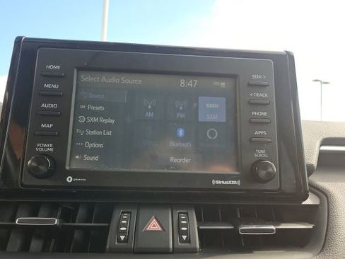 Used 2021 Toyota RAV4 XLE Premium FWD image 46