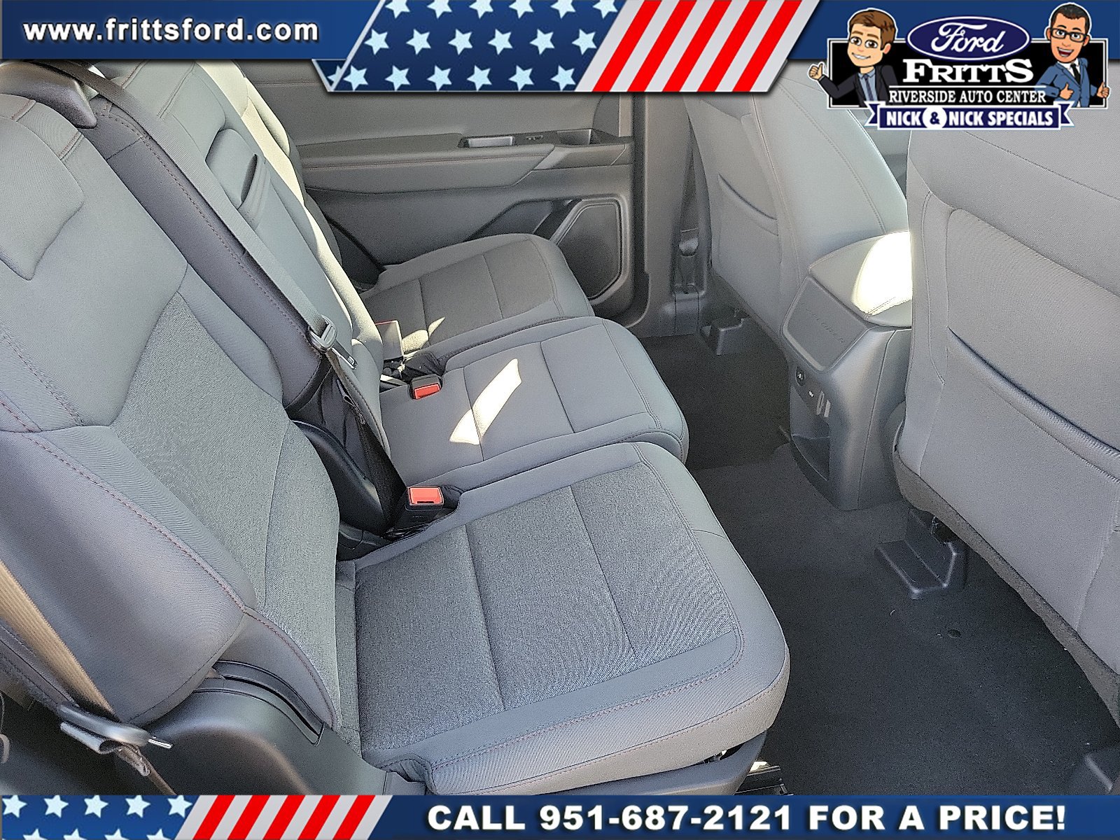 New 2026 Ford Explorer Active RWD image 19