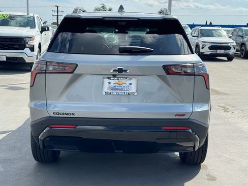 New 2026 Chevrolet Equinox RS w/ Convenience Package III FWD image 4