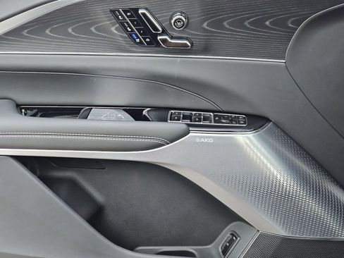 New 2026 Cadillac Lyriq Premium Sport image 21