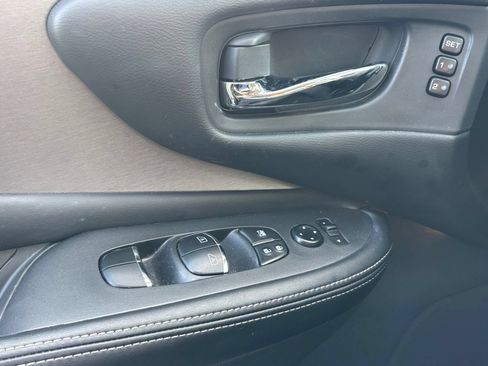 Used 2024 Nissan Murano SL FWD image 6