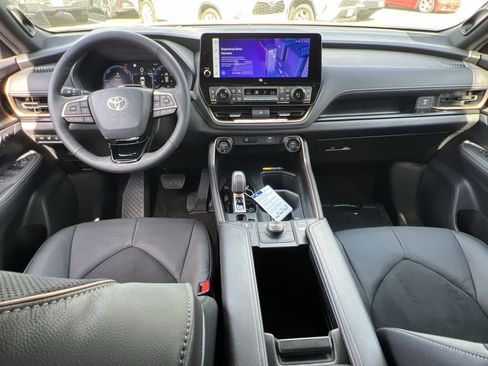 New 2026 Toyota Grand Highlander AWD Hybrid image 19