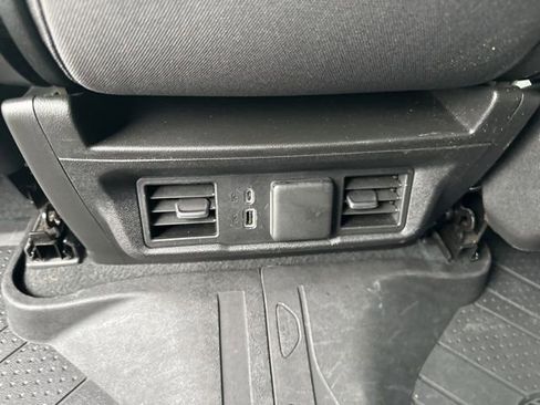 Used 2022 Chevrolet Silverado 1500 RST image 24