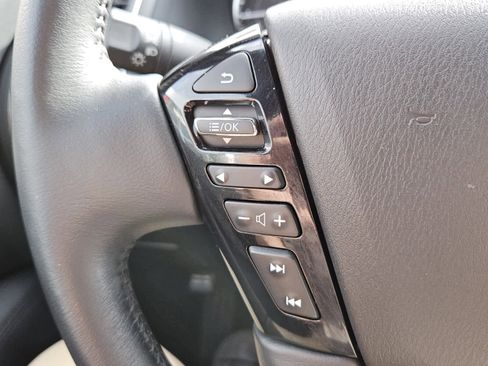 Used 2024 Nissan Armada SL w/ Midnight Edition Package image 12