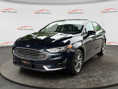 Used 2020 Ford Fusion SEL FWD image 1