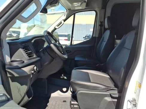 New 2025 Ford Transit 250 148 Medium Roof w/ Load Area Protection Package image 11