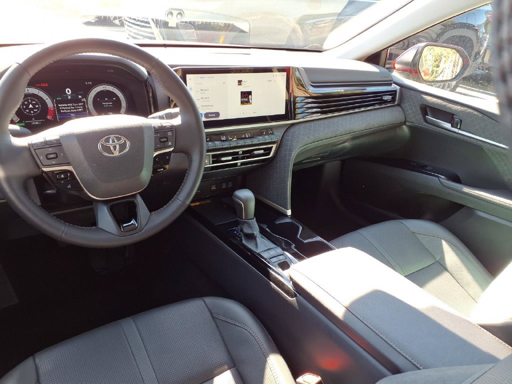 Used 2026 Toyota Camry XLE FWD image 10