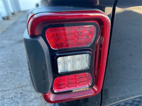 Used 2021 Jeep Gladiator Mojave w/ LED Lighting Group image 24