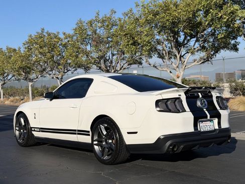 Used 2011 Ford Mustang Shelby GT500 w/ Electronics Pkg RWD image 8