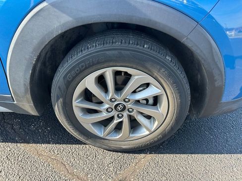 Used 2018 Hyundai Tucson SEL w/ Cargo Package image 2