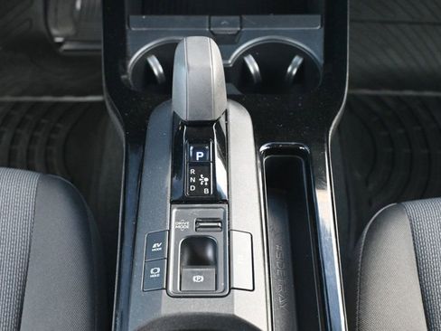 Used 2023 Toyota Prius LE image 13