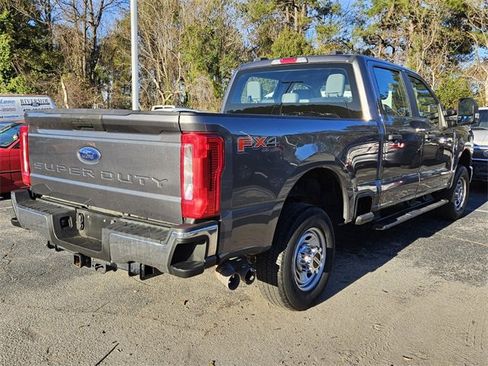 Used 2023 Ford F250 XL image 15