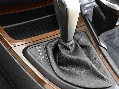 Used 2012 BMW 128i Coupe image 24