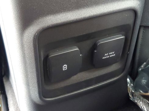 New 2024 Ford Bronco Heritage Edition image 30