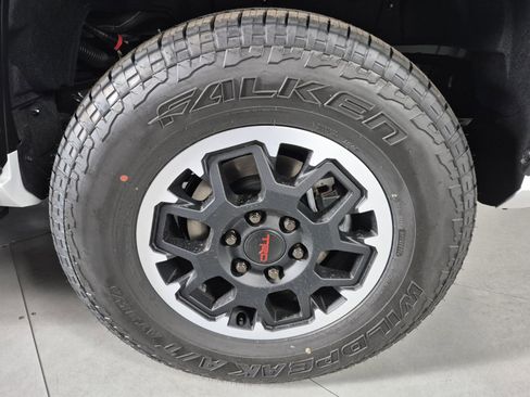 New 2026 Toyota 4Runner 4WD image 11