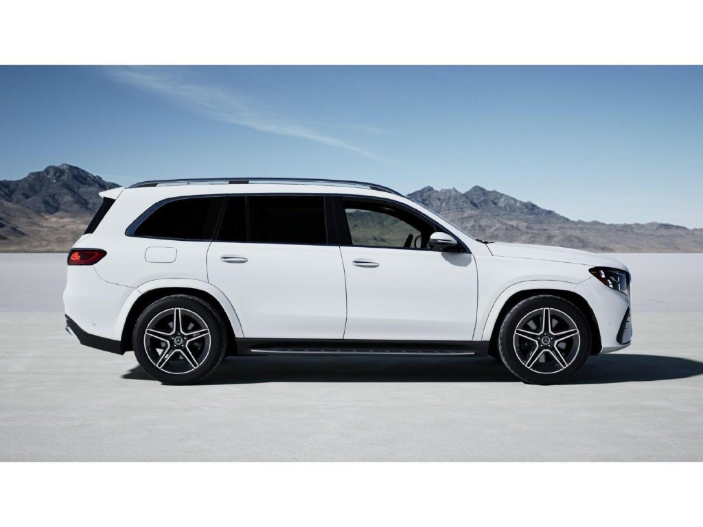 New 2027 Mercedes-Benz GLS 450 4MATIC image 2