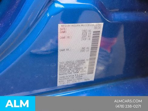 Used 2025 Nissan Altima 2.5 SR FWD image 14