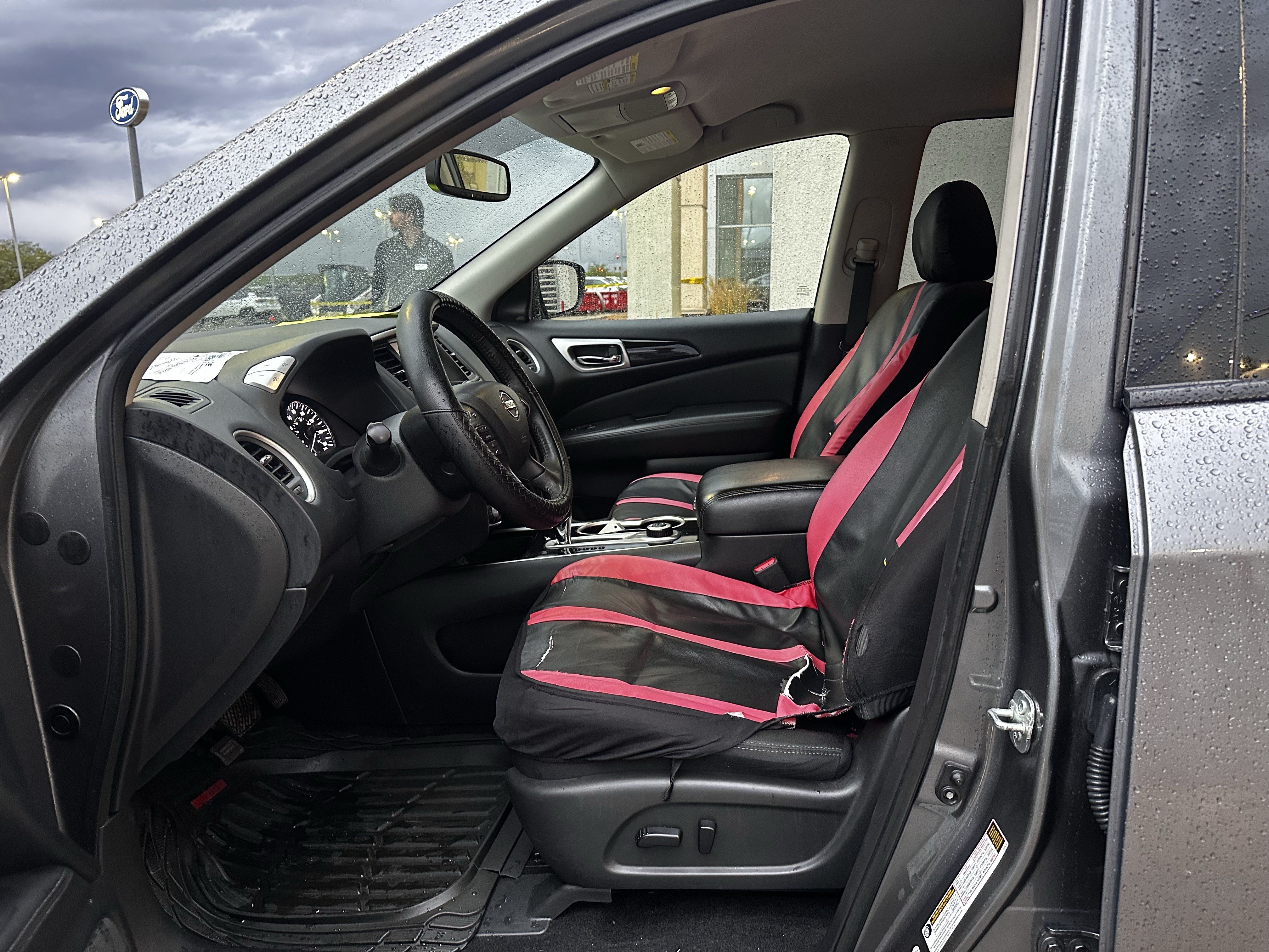 Used 2020 Nissan Pathfinder SV AWD/4WD image 8